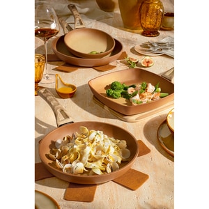 Tigaie AMERCOOK Terracotta AC0108501.28, 28 cm, aluminiu presat, aramiu Tigaie AMERCOOK Terracotta AC0108501.28, 28 cm, aluminiu presat, aramiu