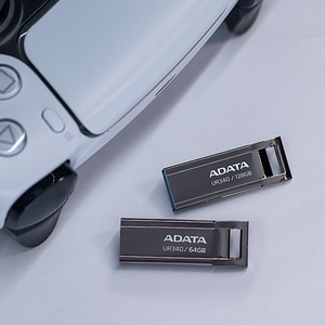Memorie USB ADATA Royal UR340, 32GB, USB 3.2, negru Memorie USB ADATA Royal UR340, 32GB, USB 3.2, negru