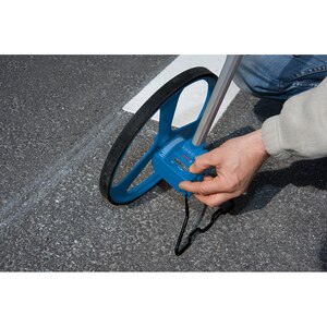 Roata de masura BOSCH PROFESSIONAL GWM 32, albastru Roata de masura BOSCH PROFESSIONAL GWM 32, albastru