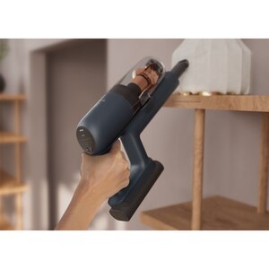 Aspirator vertical ELECTROLUX Seria 700 EP71UB14DB, 0.3l, 14.4V, autonomie max 50 min, negru Aspirator vertical ELECTROLUX Seria 700 EP71UB14DB, 0.3l, 14.4V, autonomie max 50 min, negru