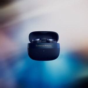 Casti BOWERS & WILKINS Pi8, True Wireless, Bluetooth, In-ear, Microfon, Noise Cancelling, Carcasa incarcare wireless, Midnight Blue Casti BOWERS & WILKINS Pi8, True Wireless, Bluetooth, In-ear, Microfon, Noise Cancelling, Carcasa incarcare wireless, Midnight Blue