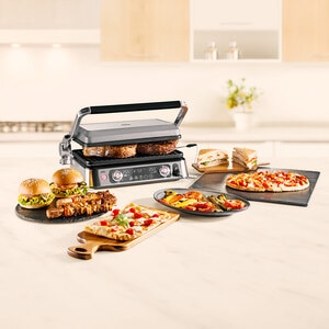Gratar electric BRAUN MultiGrill 9 Pro CG9160, 2200W, argintiu-negru Gratar electric BRAUN MultiGrill 9 Pro CG9160, 2200W, argintiu-negru