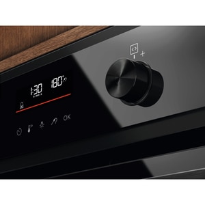 Cuptor incorporabil ELECTROLUX SteamBake EOD6F77H, Electric, Gatire cu abur, Autocuratare catalitica, 72 l, Clasa A+, negru Cuptor incorporabil ELECTROLUX SteamBake EOD6F77H, Electric, Gatire cu abur, Autocuratare catalitica, 72 l, Clasa A+, negru