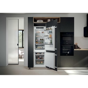 Combina frigorifica incorporabila HAIER EHBQW5518E, No Frost, 251 l, H 177 cm, Clasa E, Wi-Fi Combina frigorifica incorporabila HAIER EHBQW5518E, No Frost, 251 l, H 177 cm, Clasa E, Wi-Fi