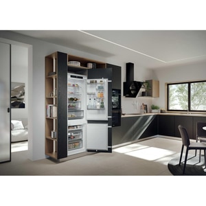 Combina frigorifica incorporabila HAIER EHBQW5518E, No Frost, 251 l, H 177 cm, Clasa E, Wi-Fi Combina frigorifica incorporabila HAIER EHBQW5518E, No Frost, 251 l, H 177 cm, Clasa E, Wi-Fi