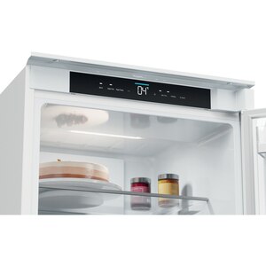 Combina frigorifica incorporabila HAIER EHBQW5518E, No Frost, 251 l, H 177 cm, Clasa E, Wi-Fi Combina frigorifica incorporabila HAIER EHBQW5518E, No Frost, 251 l, H 177 cm, Clasa E, Wi-Fi