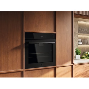 Cuptor incorporabil ELECTROLUX EOA9S3DC, Electric, SteamPro, Autocuratare cu abur, 70 l, Clasa A++, negru Cuptor incorporabil ELECTROLUX EOA9S3DC, Electric, SteamPro, Autocuratare cu abur, 70 l, Clasa A++, negru