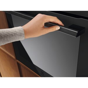 Cuptor incorporabil ELECTROLUX EOE9P3ST, Electric, Autocuratare pirolitica, 71 l, Clasa A++, Wi-Fi, negru Cuptor incorporabil ELECTROLUX EOE9P3ST, Electric, Autocuratare pirolitica, 71 l, Clasa A++, Wi-Fi, negru