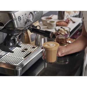 Espressor manual SAGE Barista Impress SES876BST, 2l, 1850W, 15 bar, sistem termic Thermocoil, gri inchis-negru Espressor manual SAGE Barista Impress SES876BST, 2l, 1850W, 15 bar, sistem termic Thermocoil, gri inchis-negru