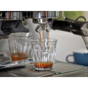Espressor manual SAGE Barista Pro SES878BST, 1.9l, 1680W, 15 bar, sistem termic ThermoJet, negru mat-argintiu Espressor manual SAGE Barista Pro SES878BST, 1.9l, 1680W, 15 bar, sistem termic ThermoJet, negru mat-argintiu