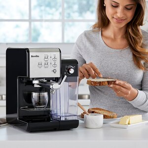 Espressor manual BREVILLE Prima Latte II VCF108X-01, 1.5l, 1050W, 19 bar, argintiu-negru Espressor manual BREVILLE Prima Latte II VCF108X-01, 1.5l, 1050W, 19 bar, argintiu-negru