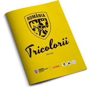 Pachet 6 Caiete A4 ECHIPA NATIONALA DE FOTBAL A ROMANIEI Tricolorii, 3 dictando + 3 matematica, 2+48 file, legatura capsata, multicolor Pachet 6 Caiete A4 ECHIPA NATIONALA DE FOTBAL A ROMANIEI Tricolorii, 3 dictando + 3 matematica, 2+48 file, legatura capsata, multicolor