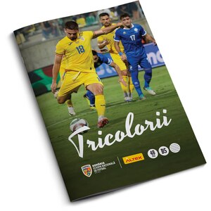 Pachet 6 Caiete B5 ECHIPA NATIONALA DE FOTBAL A ROMANIEI Tricolorii, 3 dictando + 3 matematica, 2+48 file, legatura capsata, multicolor Pachet 6 Caiete B5 ECHIPA NATIONALA DE FOTBAL A ROMANIEI Tricolorii, 3 dictando + 3 matematica, 2+48 file, legatura capsata, multicolor