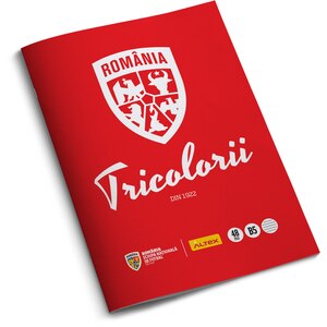 Pachet 6 Caiete B5 ECHIPA NATIONALA DE FOTBAL A ROMANIEI Tricolorii, 3 dictando + 3 matematica, 2+48 file, legatura capsata, multicolor Pachet 6 Caiete B5 ECHIPA NATIONALA DE FOTBAL A ROMANIEI Tricolorii, 3 dictando + 3 matematica, 2+48 file, legatura capsata, multicolor