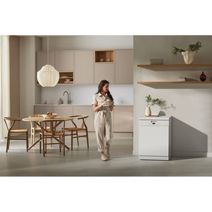 Masina de spalat vase independenta MIELE G 5611 SC Active, 14 seturi, 5 programe, 60 cm, Clasa A, alb Masina de spalat vase independenta MIELE G 5611 SC Active, 14 seturi, 5 programe, 60 cm, Clasa A, alb