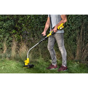 Trimmer electric gazon KARCHER LTR 36-33, latime lucru 33cm, 7000rpm, fara acumulator Trimmer electric gazon KARCHER LTR 36-33, latime lucru 33cm, 7000rpm, fara acumulator