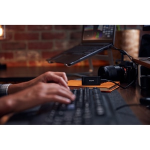 SSD extern KINGSTON XS1000, 2TB, USB 3.2 Gen 2x2 Type-C, negru SSD extern KINGSTON XS1000, 2TB, USB 3.2 Gen 2x2 Type-C, negru