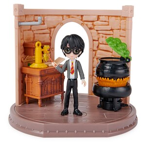Set figurina SPINMASTER Harry Potter - Magical Minis Ora de potiuni 6061847, 5 ani+, multicolor Set figurina SPINMASTER Harry Potter - Magical Minis Ora de potiuni 6061847, 5 ani+, multicolor