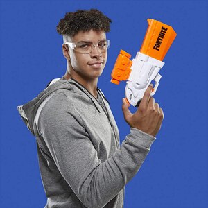 Blaster NERF Fortnite - SR7 E9391, 8 ani+, alb-portocaliu Blaster NERF Fortnite - SR7 E9391, 8 ani+, alb-portocaliu