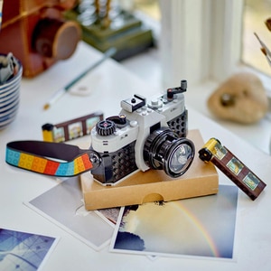 LEGO Creator 3in1: Aparat foto retro 31147, 8 ani+, 261 piese LEGO Creator 3in1: Aparat foto retro 31147, 8 ani+, 261 piese
