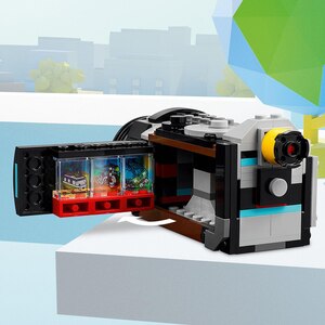 LEGO Creator 3in1: Aparat foto retro 31147, 8 ani+, 261 piese LEGO Creator 3in1: Aparat foto retro 31147, 8 ani+, 261 piese