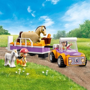 LEGO Friends: Remorca cu cal si ponei 42634, 4 ani+, 105 piese LEGO Friends: Remorca cu cal si ponei 42634, 4 ani+, 105 piese