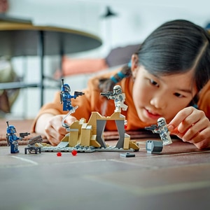 LEGO Star Wars: Pachet de lupta Ambuscada pe Mandalore 75373, 6 ani+, 109 piese LEGO Star Wars: Pachet de lupta Ambuscada pe Mandalore 75373, 6 ani+, 109 piese