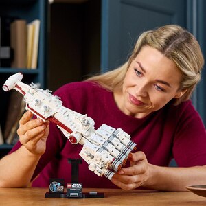 LEGO Star Wars: Tantive IV 75376, 18 ani+, 654 piese LEGO Star Wars: Tantive IV 75376, 18 ani+, 654 piese
