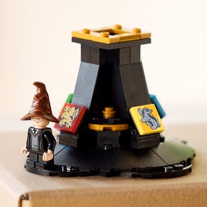 LEGO Harry Potter: TM Jobenul magic vorbitor 76429, 18 ani+, 561 piese LEGO Harry Potter: TM Jobenul magic vorbitor 76429, 18 ani+, 561 piese