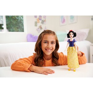 Papusa DISNEY PRINCESS Alba ca Zapada MTHLW08, 3 ani+, albastru-rosu Papusa DISNEY PRINCESS Alba ca Zapada MTHLW08, 3 ani+, albastru-rosu