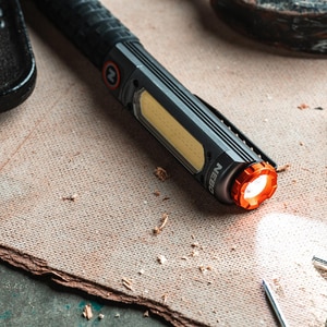Lanterna NEBO Bag Larry Pro +, 600 lumeni, acumulator, gri Lanterna NEBO Bag Larry Pro +, 600 lumeni, acumulator, gri