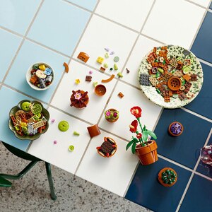 LEGO Botanicals: Plante de mici dimensiuni 10329, 18 ani+, 758 piese LEGO Botanicals: Plante de mici dimensiuni 10329, 18 ani+, 758 piese