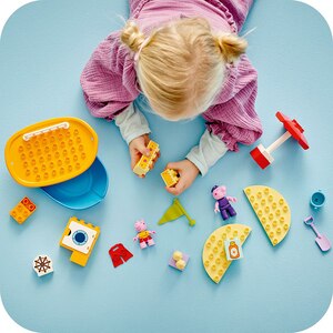 LEGO DUPLO: Excursia cu barca a Purcelusei Peppa 10432, 2 ani+, 23 piese LEGO DUPLO: Excursia cu barca a Purcelusei Peppa 10432, 2 ani+, 23 piese