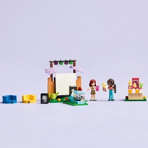LEGO Friends: Seara de film a prieteniei 42642, 6 ani+, 154 piese LEGO Friends: Seara de film a prieteniei 42642, 6 ani+, 154 piese