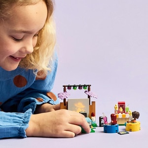 LEGO Friends: Seara de film a prieteniei 42642, 6 ani+, 154 piese LEGO Friends: Seara de film a prieteniei 42642, 6 ani+, 154 piese