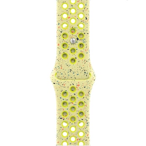 Bratara pentru APPLE Watch 40mm Volt Splash Nike Sport Band - S/M, MG9V4ZM/A Bratara pentru APPLE Watch 40mm Volt Splash Nike Sport Band - S/M, MG9V4ZM/A
