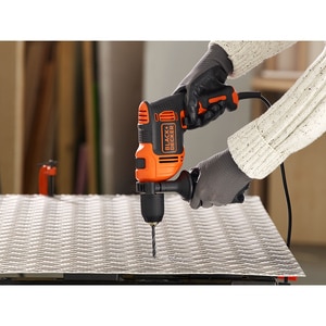 Ciocan rotopercutor BLACK&DECKER BEH710SA32-QS, 710W, 2800rpm, mandrina rapida, 36 accesorii Ciocan rotopercutor BLACK&DECKER BEH710SA32-QS, 710W, 2800rpm, mandrina rapida, 36 accesorii
