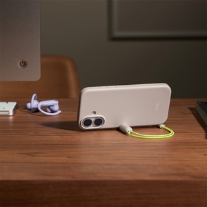 Husa telefon BEATS iPhone 17 KickStand cu MagSafe - Lime Stone, MGTL4LL/A Husa telefon BEATS iPhone 17 KickStand cu MagSafe - Lime Stone, MGTL4LL/A