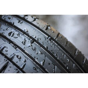 Anvelopa vara MICHELIN Pilot Sport 4 235/45R18 98Y XL Anvelopa vara MICHELIN Pilot Sport 4 235/45R18 98Y XL