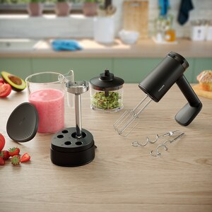 Mixer vertical PHILIPS Seria 5000 HR3781/20, 1l, 500W, 5 trepte viteza, negru Mixer vertical PHILIPS Seria 5000 HR3781/20, 1l, 500W, 5 trepte viteza, negru