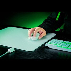 Mouse Gaming Wireless RAZER Viper V3 Pro, 35000 dpi, alb Mouse Gaming Wireless RAZER Viper V3 Pro, 35000 dpi, alb