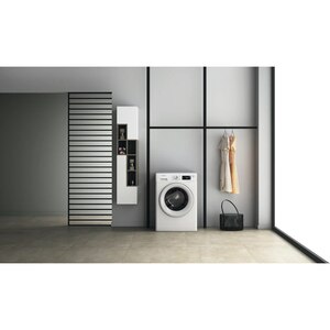 Masina de spalat rufe frontala WHIRLPOOL FFB 8258 WV EE, Steam, 6th Sense, 8 kg, 1200rpm, Clasa B, alb Masina de spalat rufe frontala WHIRLPOOL FFB 8258 WV EE, Steam, 6th Sense, 8 kg, 1200rpm, Clasa B, alb