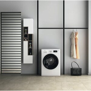Masina de spalat rufe frontala WHIRLPOOL FFB 8458 BV EE, Steam, 6th Sense, 8 kg, 1400rpm, Clasa B, alb Masina de spalat rufe frontala WHIRLPOOL FFB 8458 BV EE, Steam, 6th Sense, 8 kg, 1400rpm, Clasa B, alb