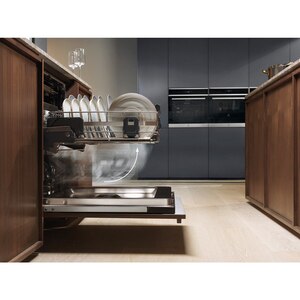 Masina de spalat vase incorporabila ELECTROLUX EEC87400W, 14 seturi, 8 programe, 60 cm, Clasa C, panou comanda negru Masina de spalat vase incorporabila ELECTROLUX EEC87400W, 14 seturi, 8 programe, 60 cm, Clasa C, panou comanda negru