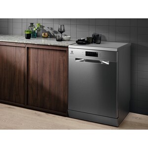 Masina de spalat vase independenta ELECTROLUX ESS47301SX, 13 seturi, 8 programe, 60 cm, Clasa D, inox Masina de spalat vase independenta ELECTROLUX ESS47301SX, 13 seturi, 8 programe, 60 cm, Clasa D, inox