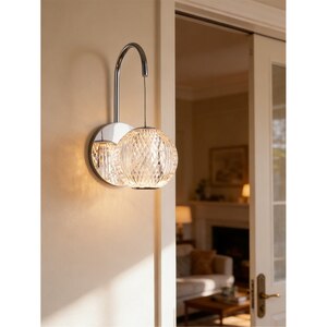 Aplica de perete MYRIA Diamond MY10334, LED, 6W, 11x18x26 cm, crom Aplica de perete MYRIA Diamond MY10334, LED, 6W, 11x18x26 cm, crom