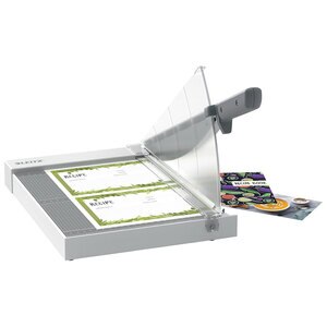 Ghilotina hartie LEITZ Home Precision, A4, 8 coli Ghilotina hartie LEITZ Home Precision, A4, 8 coli