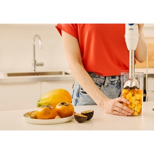 Mixer vertical BRAUN MQ30202M, 0.6l, 900W, 2 trepte viteza, alb-albastru Mixer vertical BRAUN MQ30202M, 0.6l, 900W, 2 trepte viteza, alb-albastru