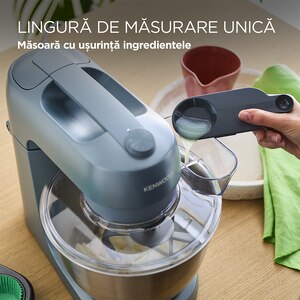 Robot de bucatarie KENWOOD Go KZM35.000GY, vas 4l, 800W, 6 trepte viteza, albastru Robot de bucatarie KENWOOD Go KZM35.000GY, vas 4l, 800W, 6 trepte viteza, albastru