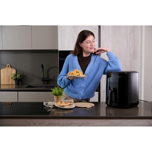 Friteuza cu aer cald MYRIA MY4467, 6,5l, 1700W, negru Friteuza cu aer cald MYRIA MY4467, 6,5l, 1700W, negru
